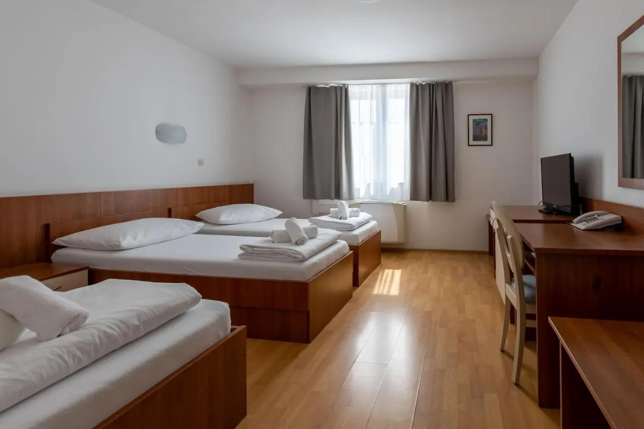 Hotel Porto Zara Croazia